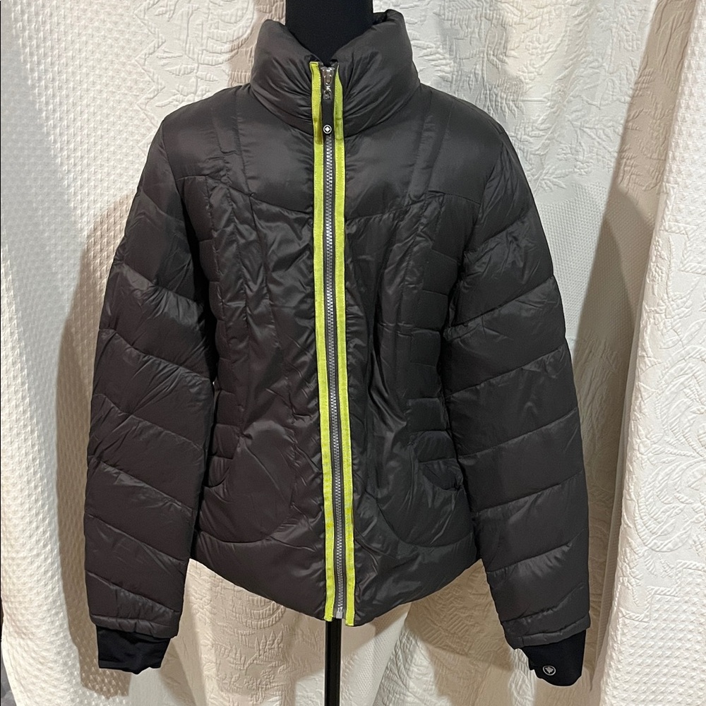 Halifax Traders full zip puffer‎ jacket, size medium